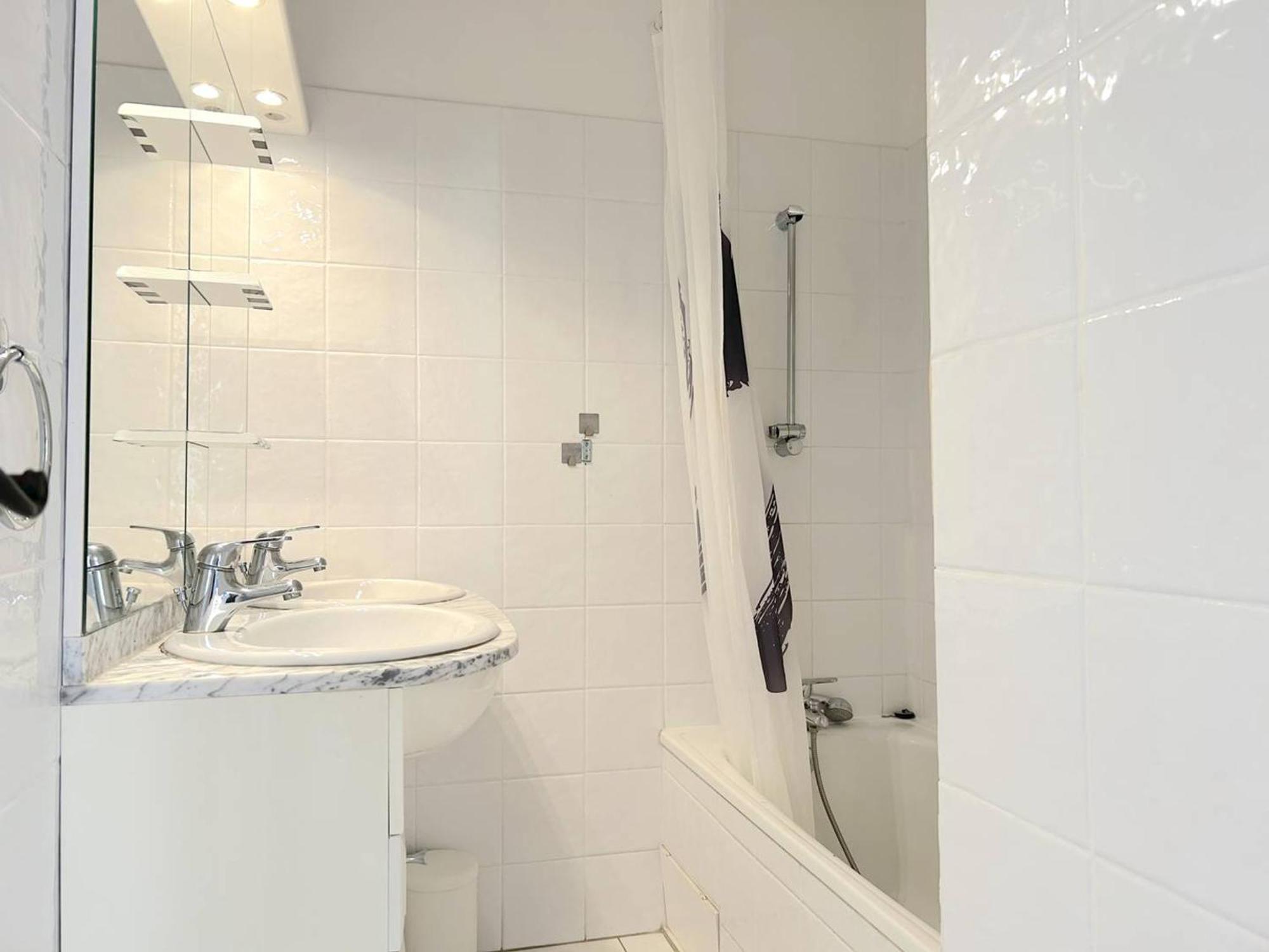 Appartement 3 Pieces 6 Pers Avec Terrasse, Clim, Piscine Privee, Parking - Fr-1-251-81 Le Lavandou Exterior foto